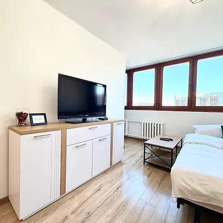 Powstancow Slaskich Lavish By Bookinghost * Wrocław