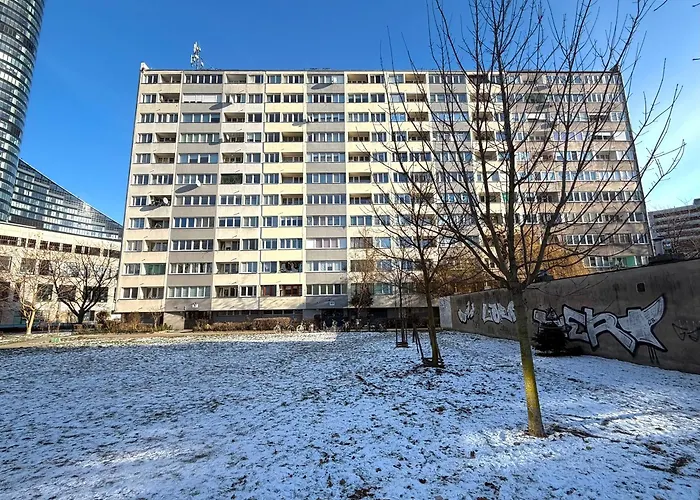 Powstańców śląskich Lavish By Bookinghost *