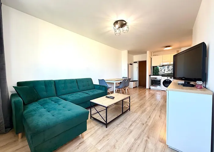 Apartament Powstańców śląskich Lavish By Bookinghost Wrocław